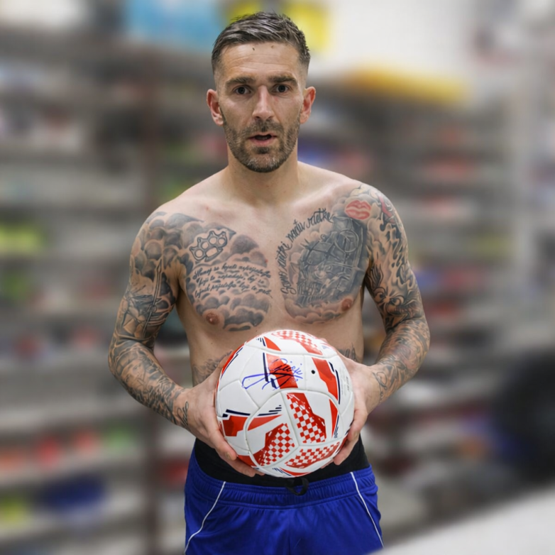 Match scored ball - Službena Supersport HNL lopta : Hajduk - Rijeka, 22.02.2026. - Marko Livaja 1:0, 79. minuta